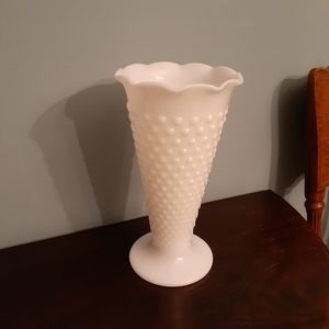 Milk glass vase